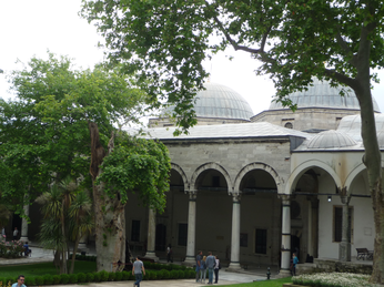 P1040329.JPG 3456x2592 index 85